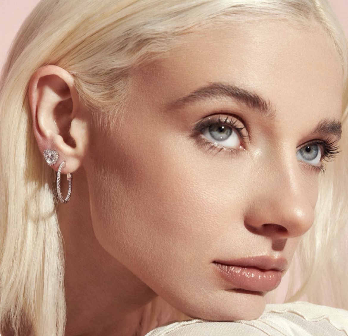 Brinco Coração Incolor